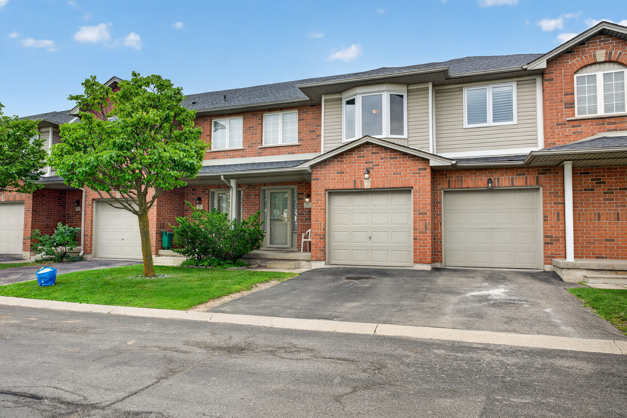 77-800 Paramount Drive Hamilton